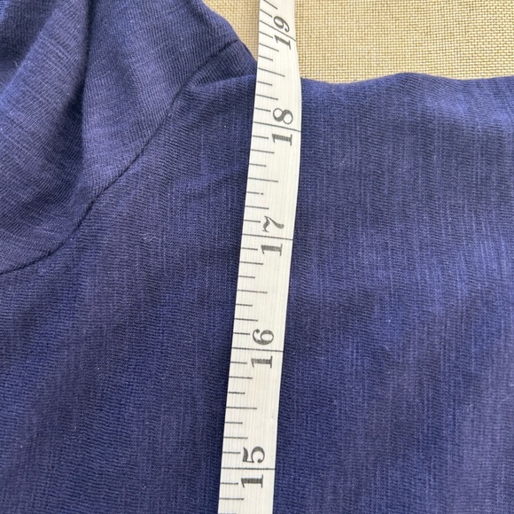 J JILL Embroidered v-neck tunic MP - Picture 7 of 7